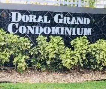 3 bedroom 2 bath Residential for sale at 5605 NW 109th Ave #76, Doral FL 33178