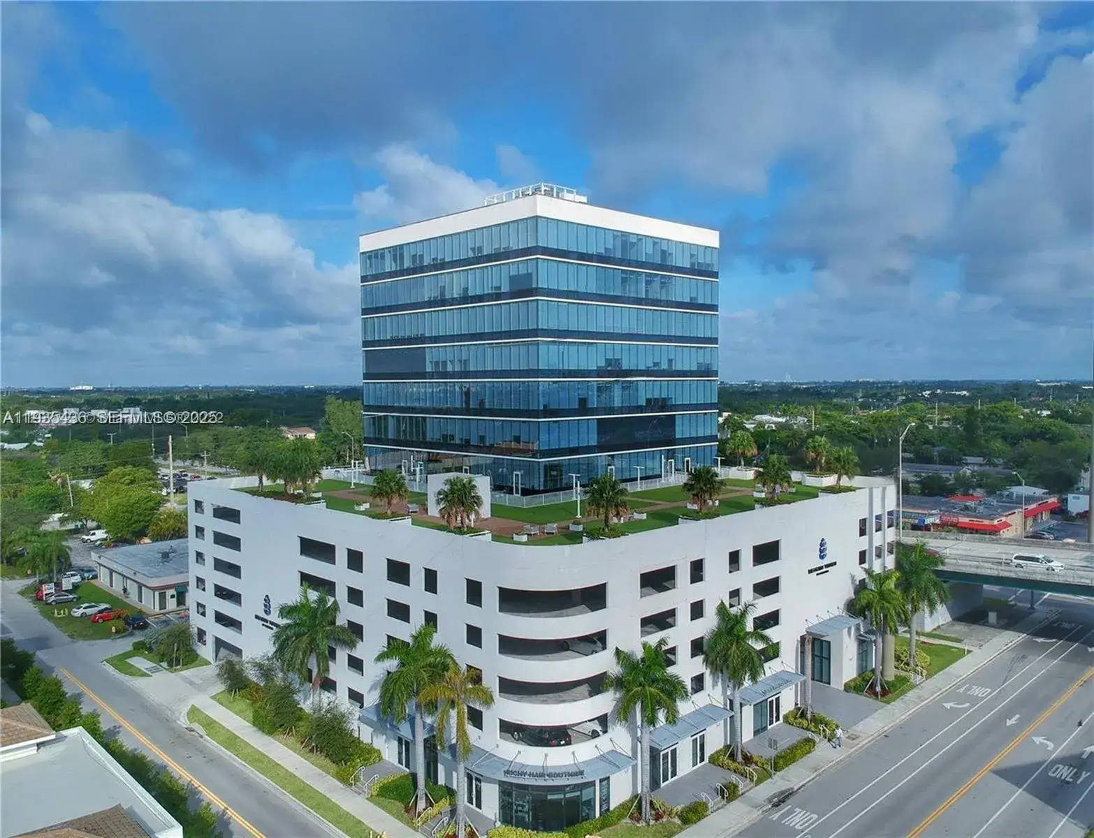 Commercial Sale for sale at 20200 W Dixie Hwy 901 Hwy, Miami FL 33180