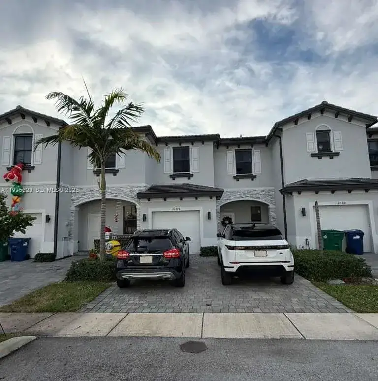 3 bedroom 2 bath Residential Lease for rent at 20378 NW 6th Ave # 20378, Miami Gardens FL 33169