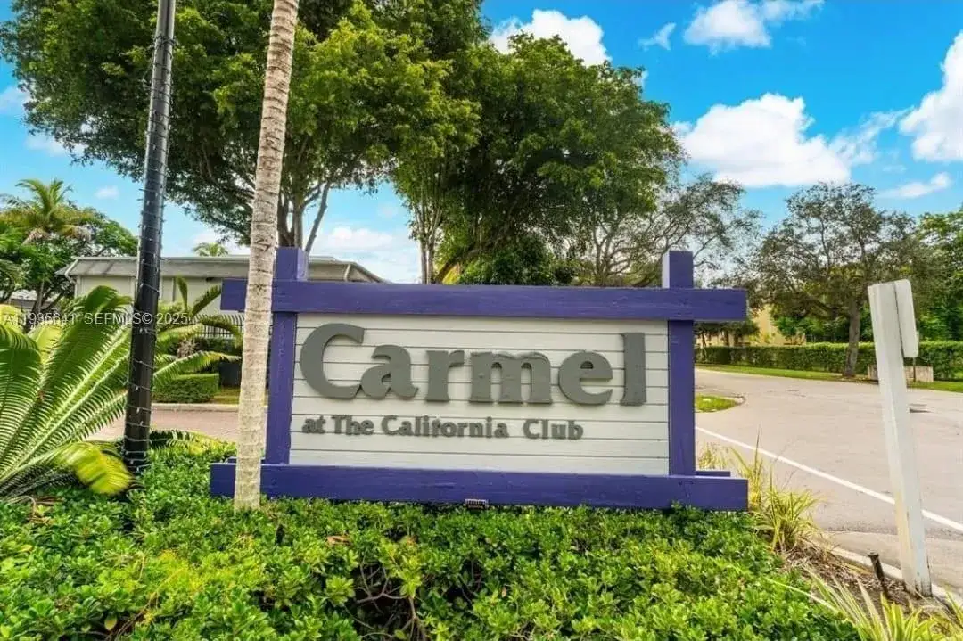 2 bedroom 2 bath Residential Lease for rent at 811 NE 199th St # 33, Miami FL 33179
