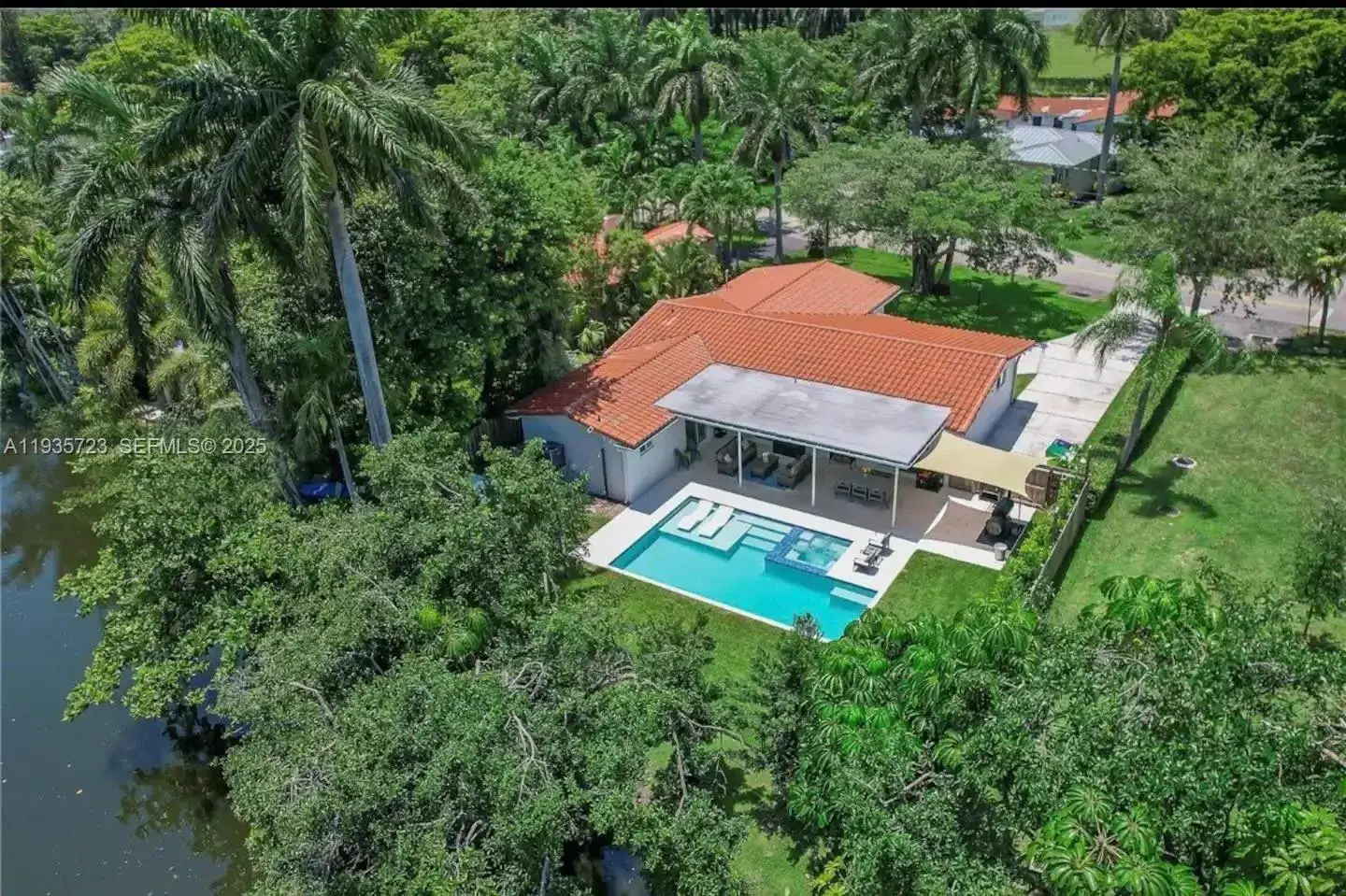 4 bedroom 2 bath Residential for sale at 200 NW 86th St, El Portal FL 33150