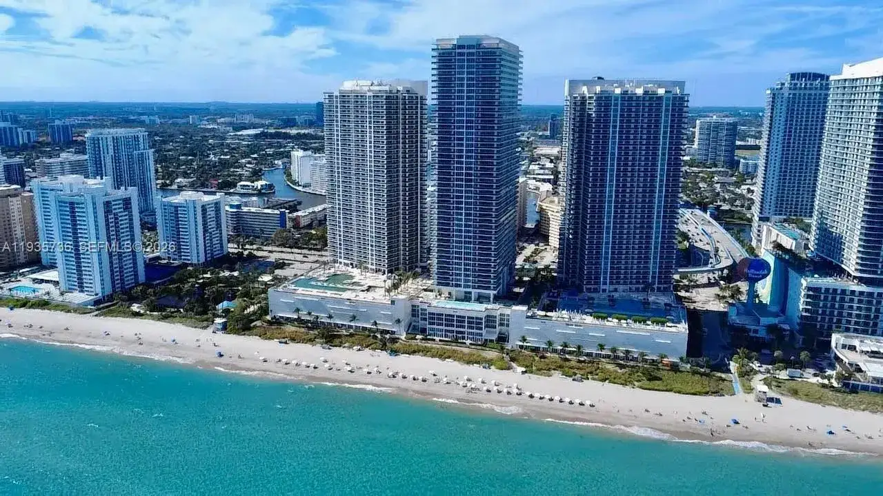 3 bedroom 3 bath Residential Lease for rent at 1800 S Ocean Dr # 908, Hallandale Beach FL 33009