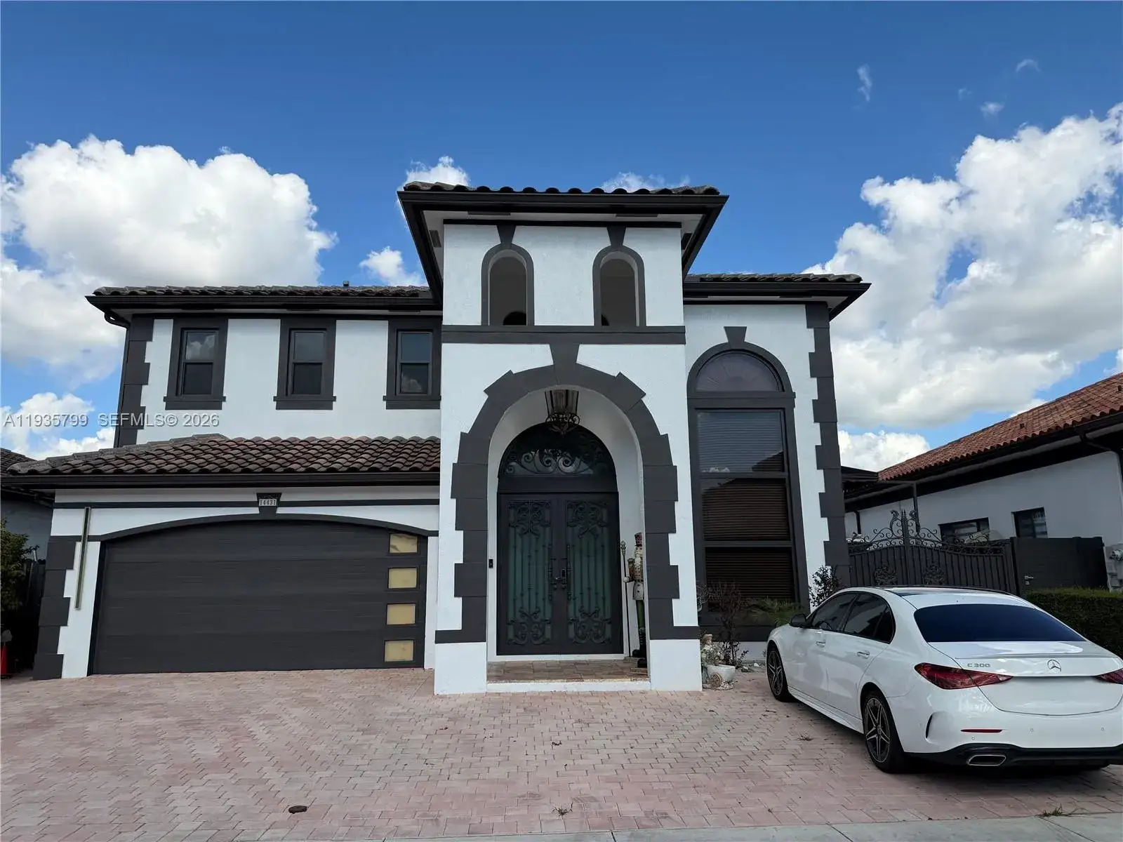 5 bedroom 5 bath Residential for sale at 14431 SW 22nd Ter, Miami FL 33175