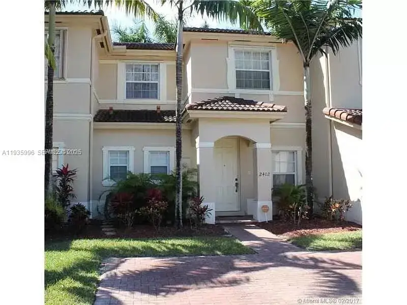 2 bedroom 2 bath Residential for sale at 2402 NE 41st Pl, Homestead FL 33033
