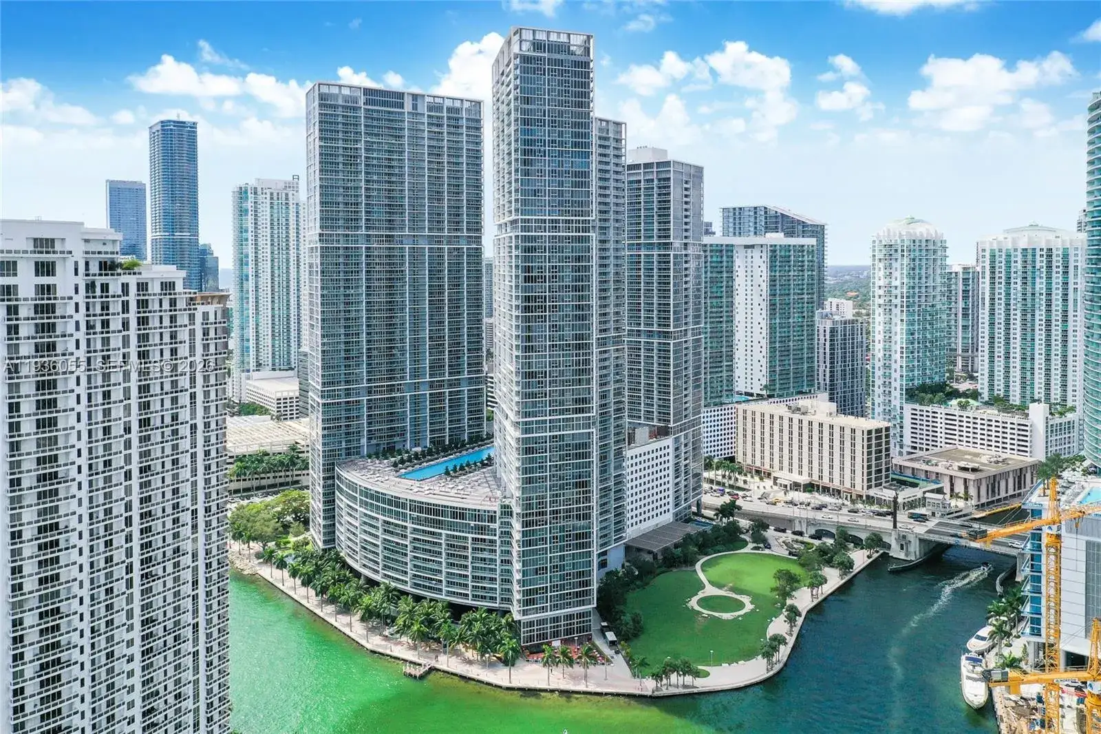 2 bedroom 2 bath Residential for sale at 495 Brickell Ave # 5205, Miami FL 33131