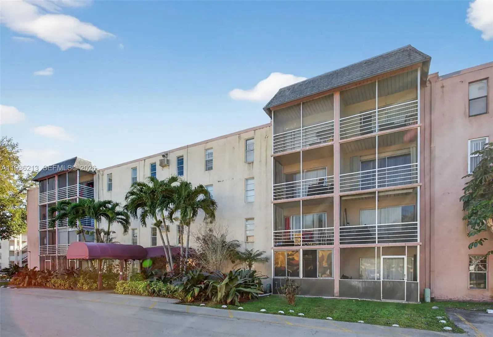2 bedroom 1 bath Residential for sale at 2800 NW 56th Ave # C408, Lauderhill FL 33313
