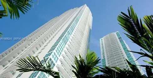 2 bedroom 2 bath Residential Lease for rent at 951 Brickell Ave, Miami FL 33131