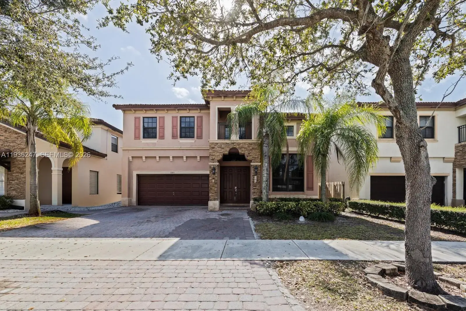 5 bedroom 3 bath Residential for sale at 685 SE 37th Pl, Homestead FL 33033