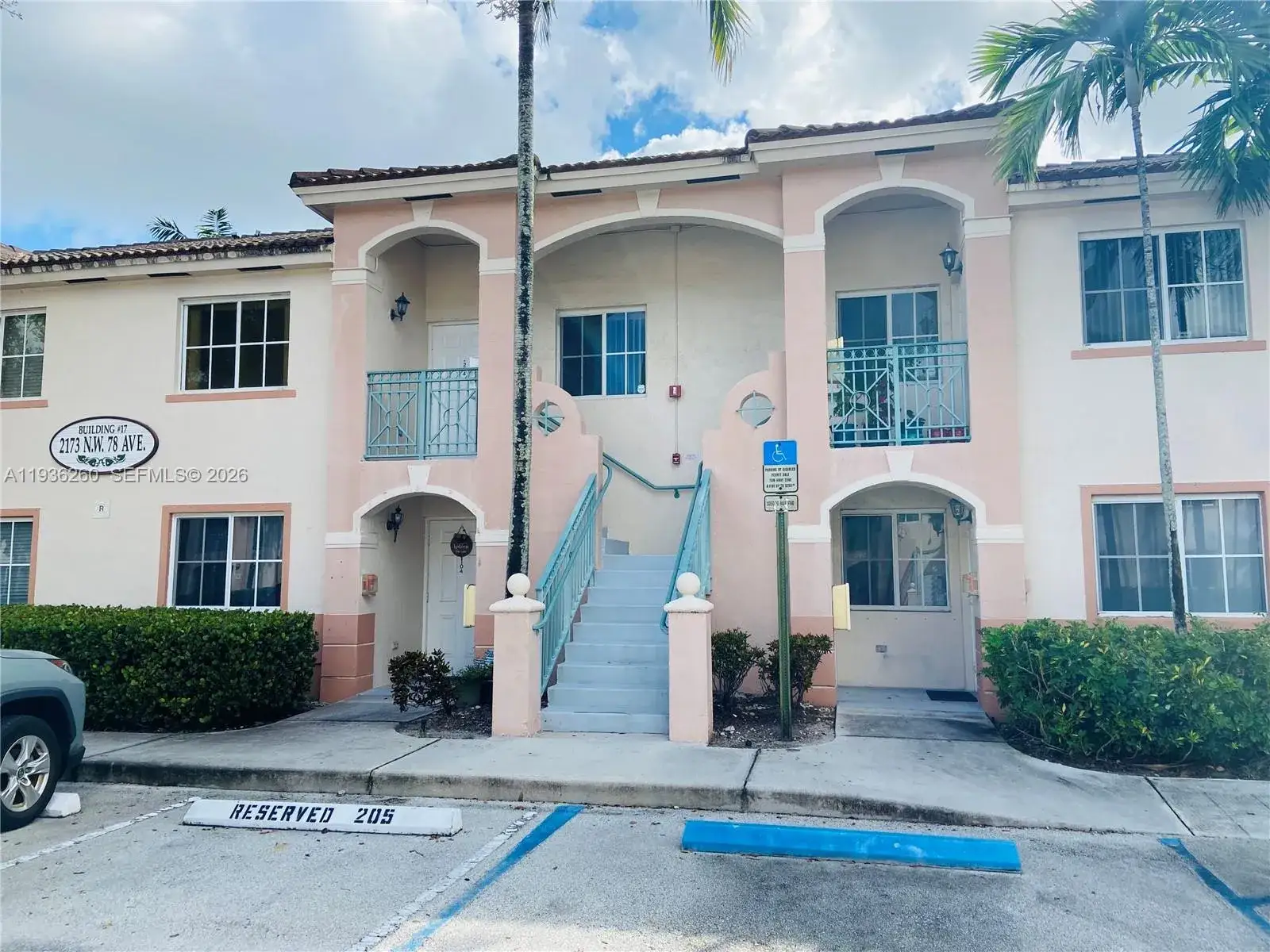 2 bedroom 2 bath Residential Lease for rent at 2173 NW 78th Ave # 204, Pembroke Pines FL 33024