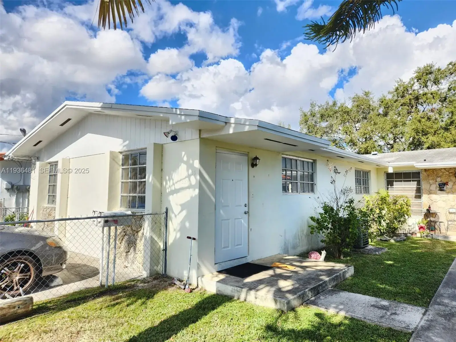 2 bedroom 1 bath Residential Lease for rent at 2277 SW 15th St # 2275, Miami FL 33145
