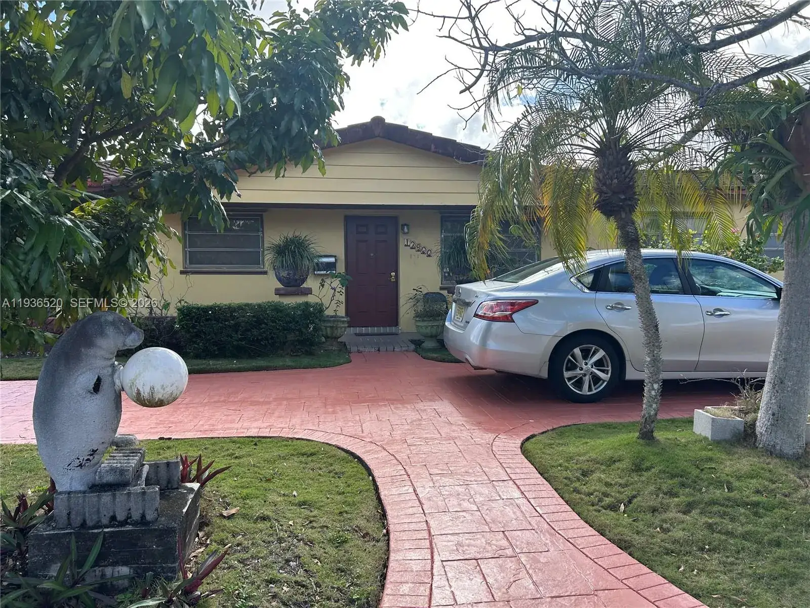 3 bedroom 2 bath Residential for sale at 13800 SW 73rd St, Miami FL 33183