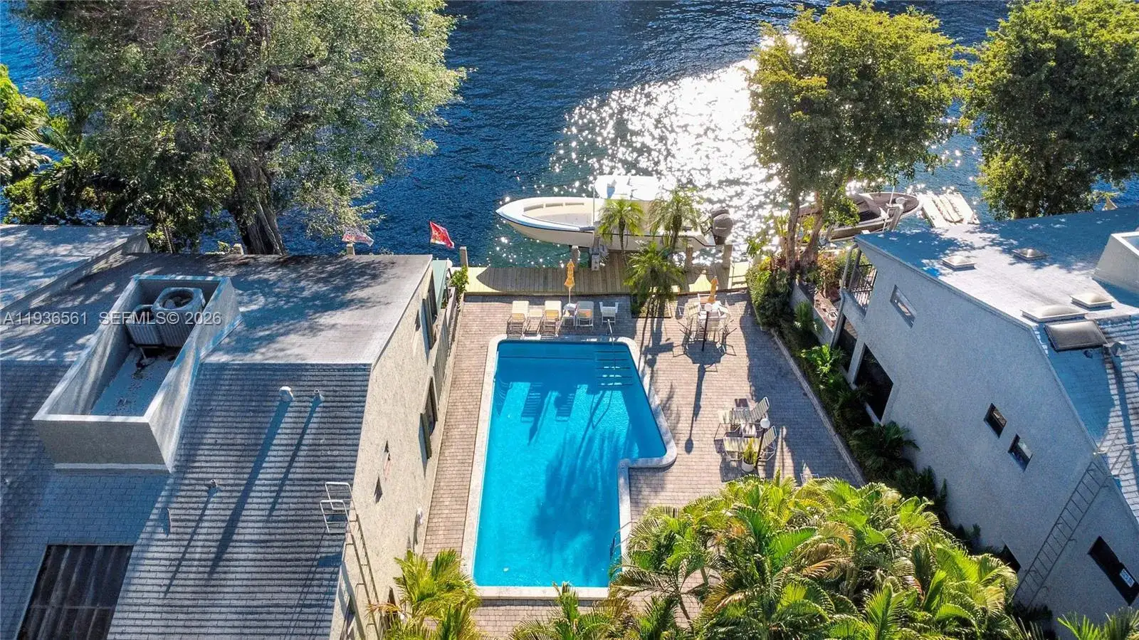2 bedroom 2 bath Residential for sale at 1000 NW N River Dr # 20, Miami FL 33136