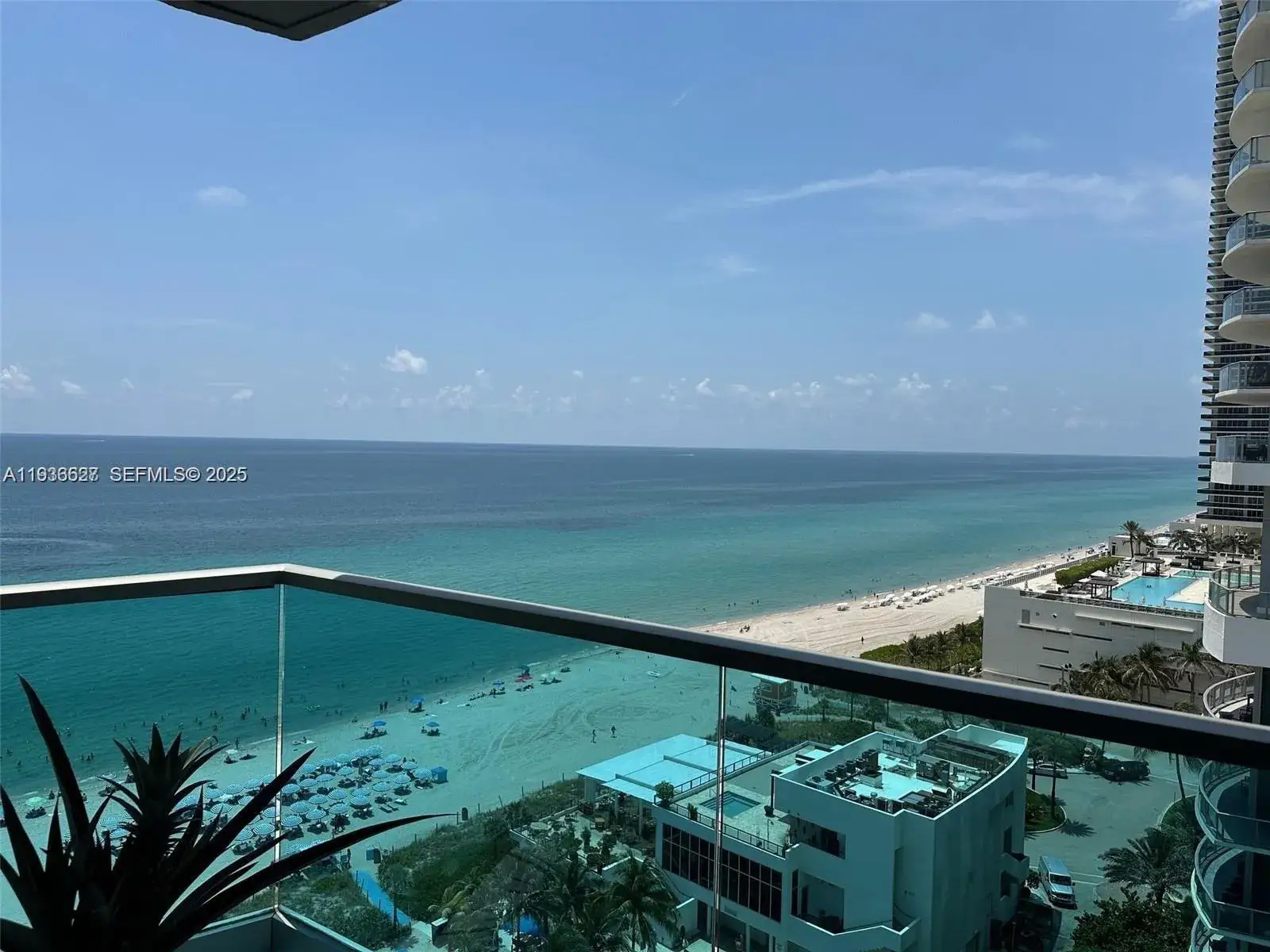 2 bedroom 2 bath Residential for sale at 4001 S Ocean Dr, Hollywood FL 33019
