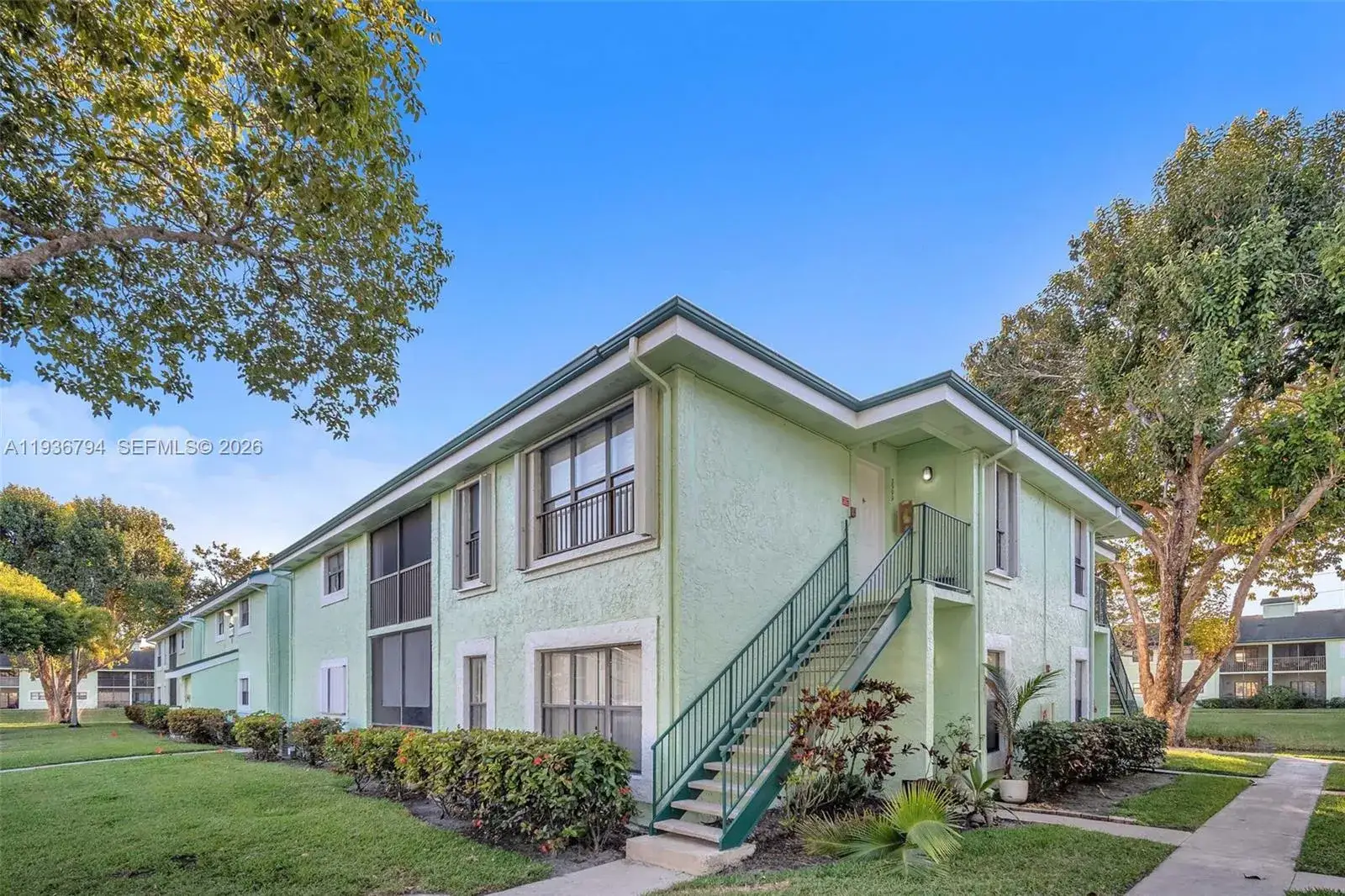 2 bedroom 1 bath Residential for sale at 8731 NW 39th St # 8731, Sunrise FL 33351