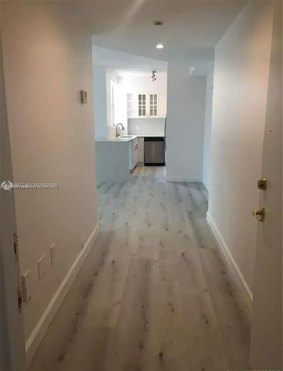 2 bedroom 2 bath Residential for sale at 1824 Brickell Ave # 2B, Miami FL 33129
