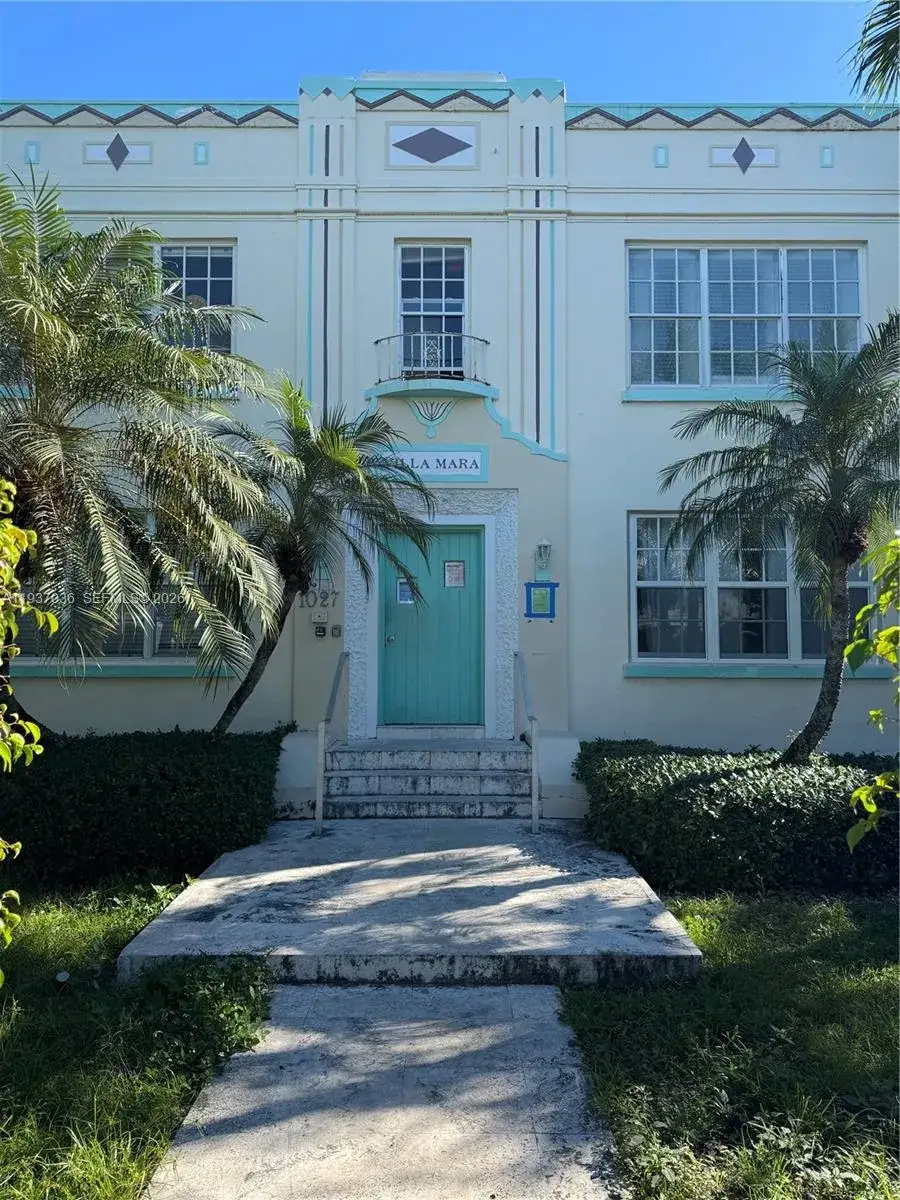 2 bedroom 1 bath Residential Lease for rent at 1027 Euclid Ave # 2, Miami Beach FL 33139