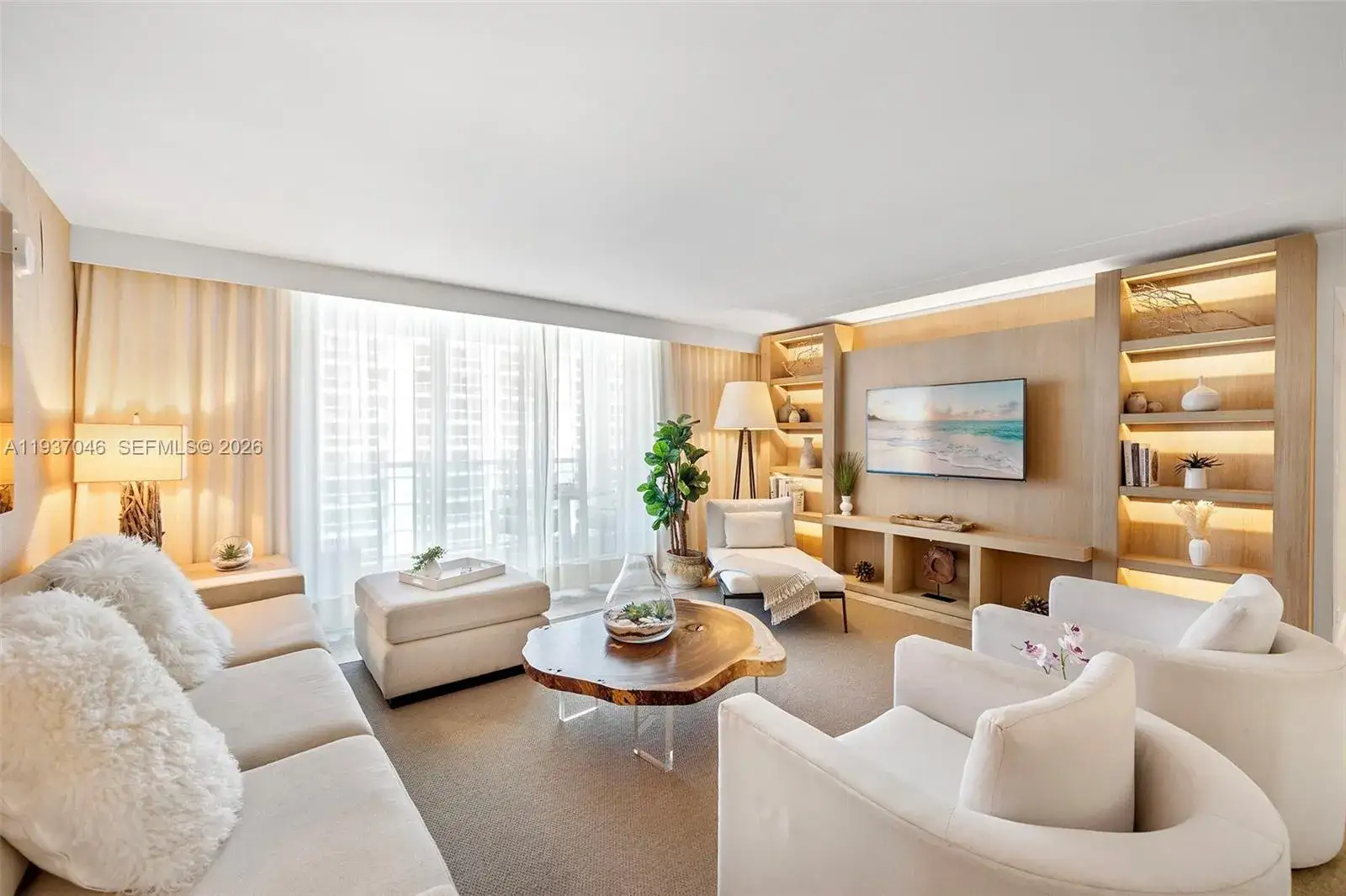 3 bedroom 3 bath Residential Lease for rent at 102 24th St # 1207, Miami Beach FL 33139
