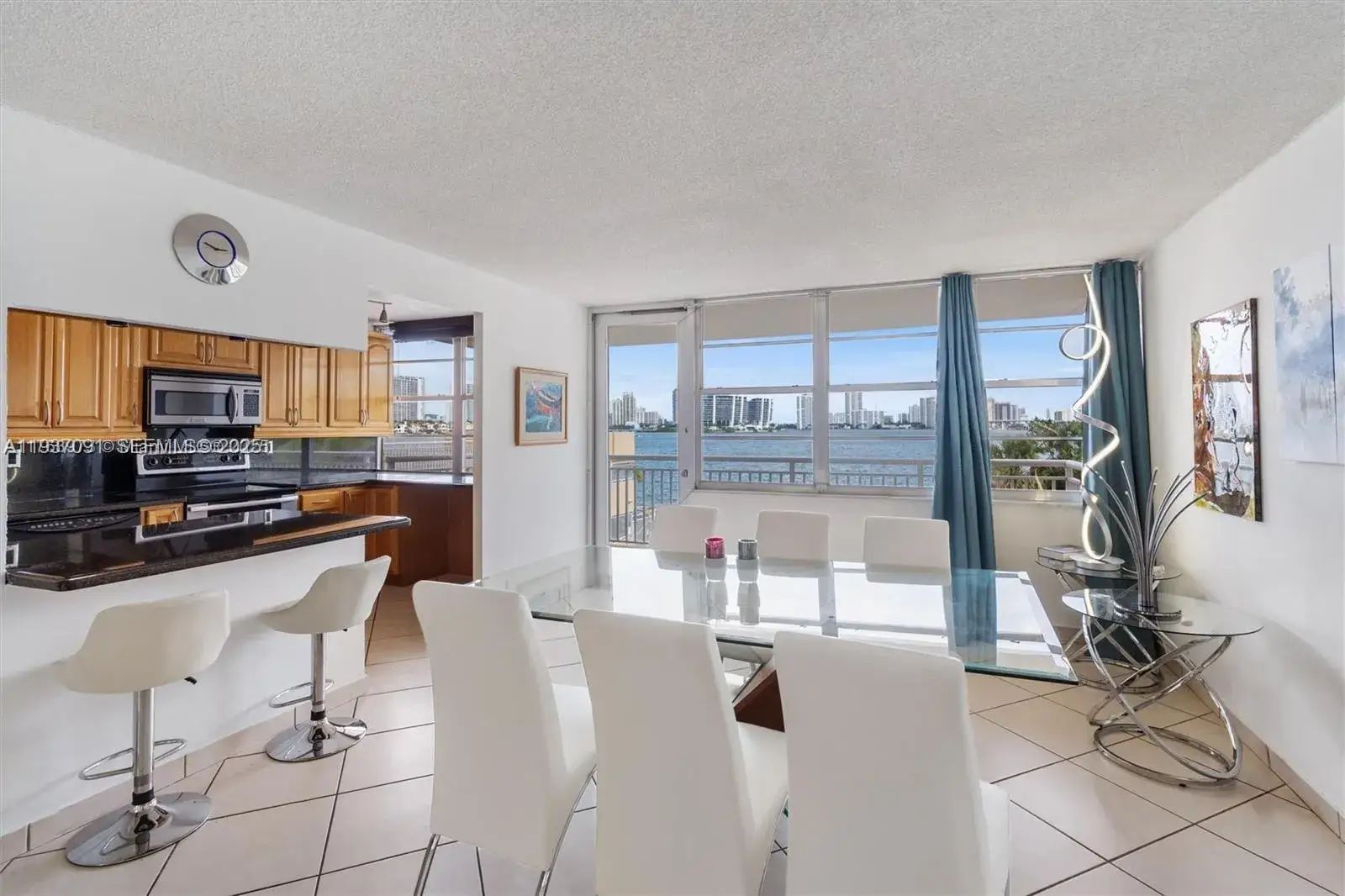 2 bedroom 2 bath Residential for sale at 251 174th St # 218, Sunny Isles Beach FL 33160