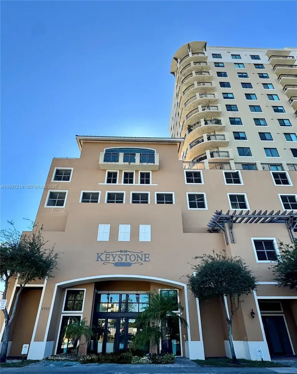 1 bath Residential Lease for rent at 4242 NW 2nd St # 713, Miami FL 33126
