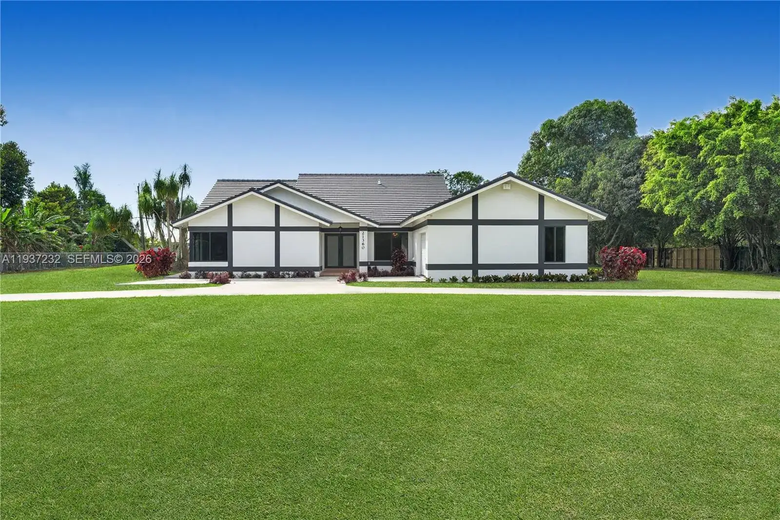 4 bedroom 3 bath Residential for sale at 21360 SW 236th St, Homestead FL 33031