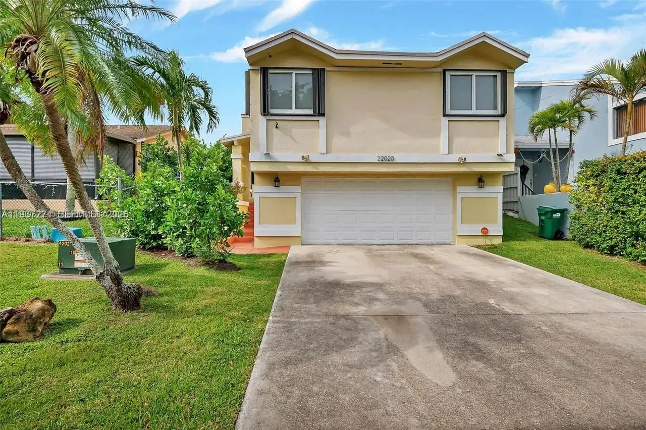 1 bedroom 1 bath Residential Lease for rent at 22020 SW 100th Pl, Cutler Bay FL 33190