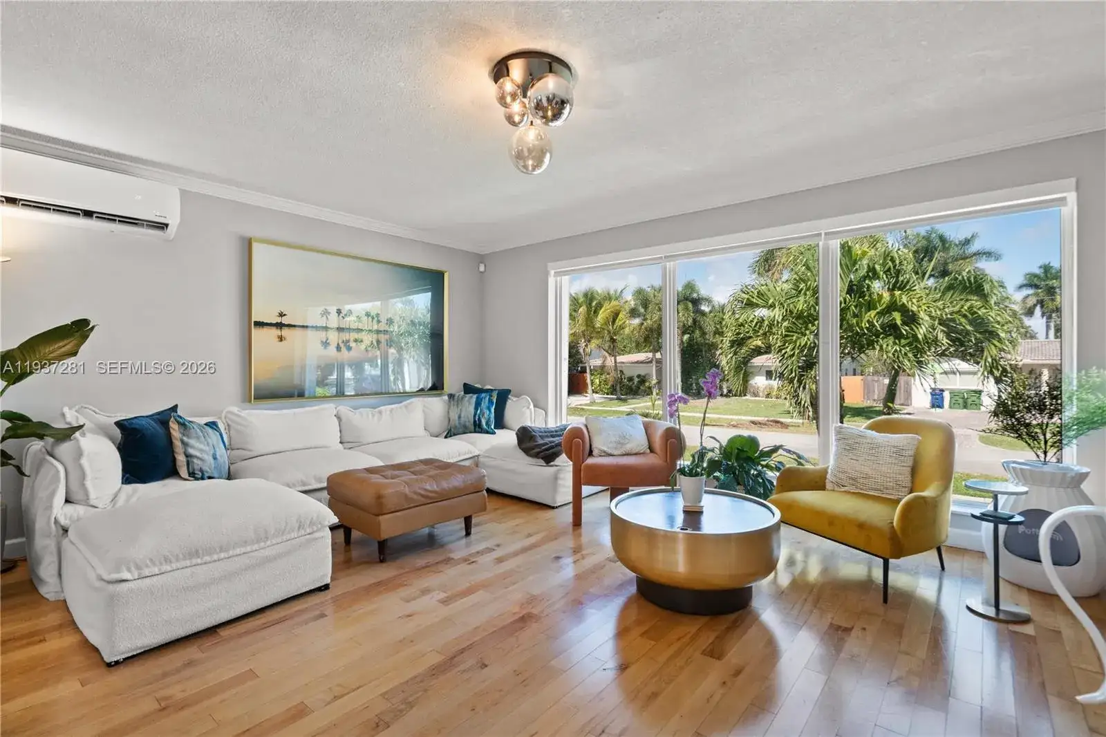 4 bedroom 2 bath Residential Lease for rent at 1016 NE 4th Ct, Hallandale Beach FL 33009