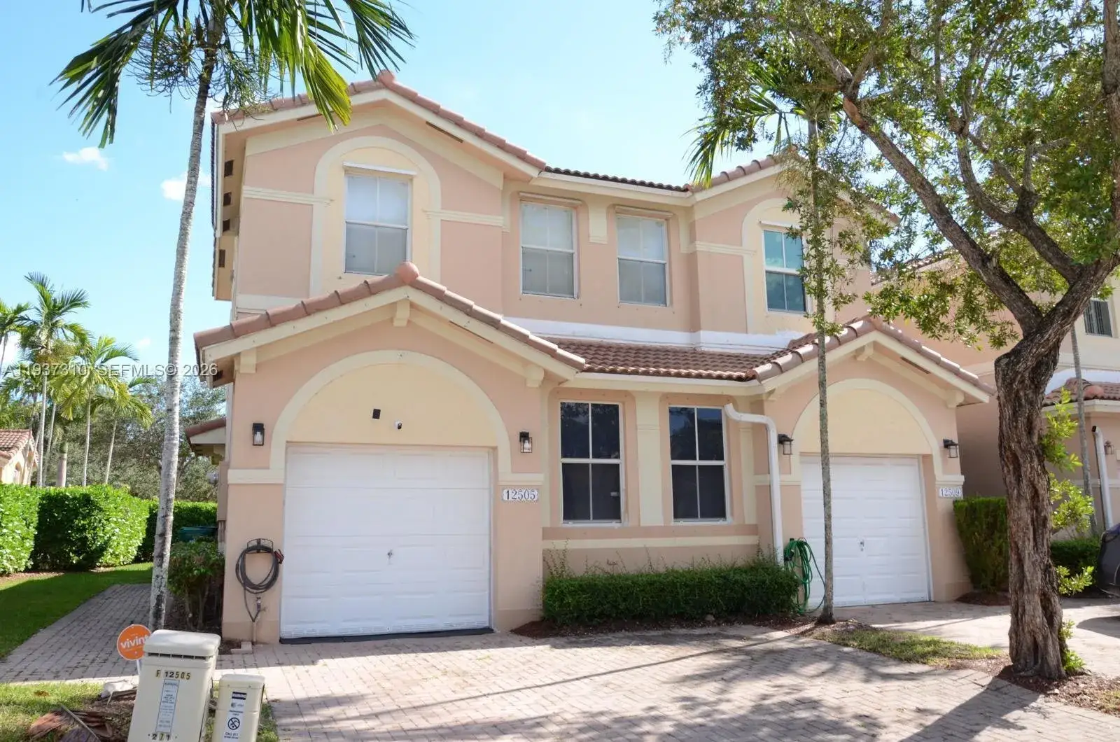 3 bedroom 2 bath Residential for sale at 12505 SW 124th Ct, Miami FL 33186