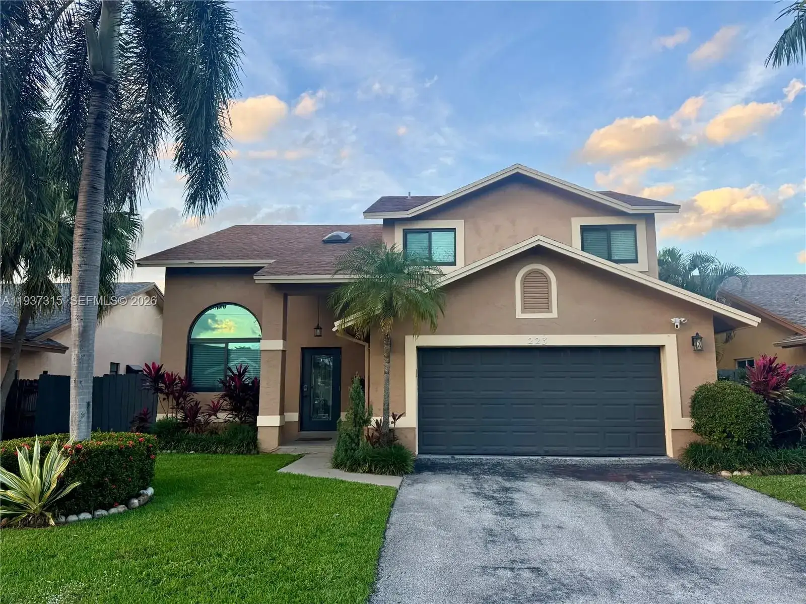 4 bedroom 2 bath Residential Lease for rent at 223 SE 8th St # 223, Dania Beach FL 33004