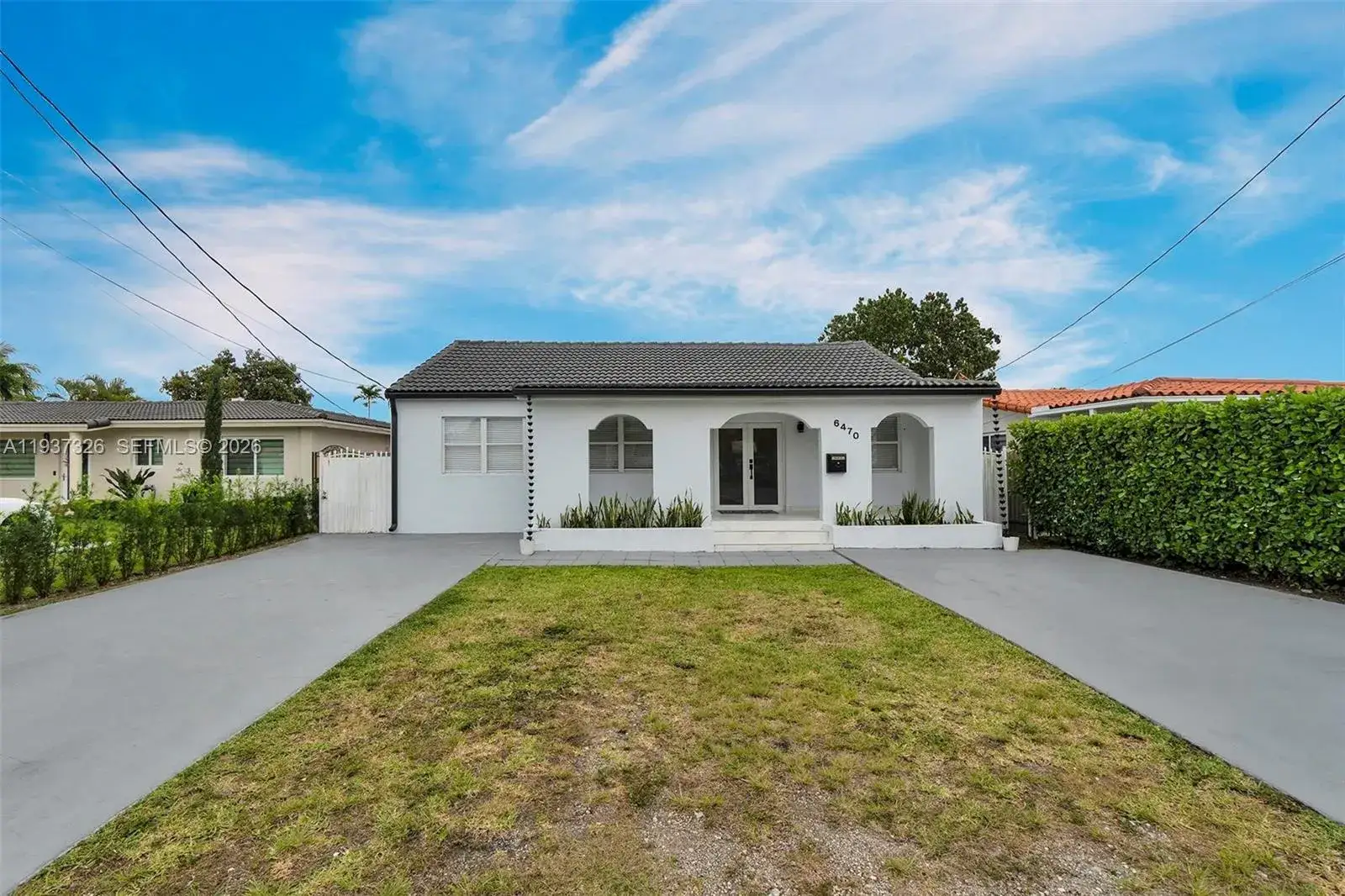 4 bedroom 2 bath Residential Lease for rent at 6470 SW 27th St, Miami FL 33155
