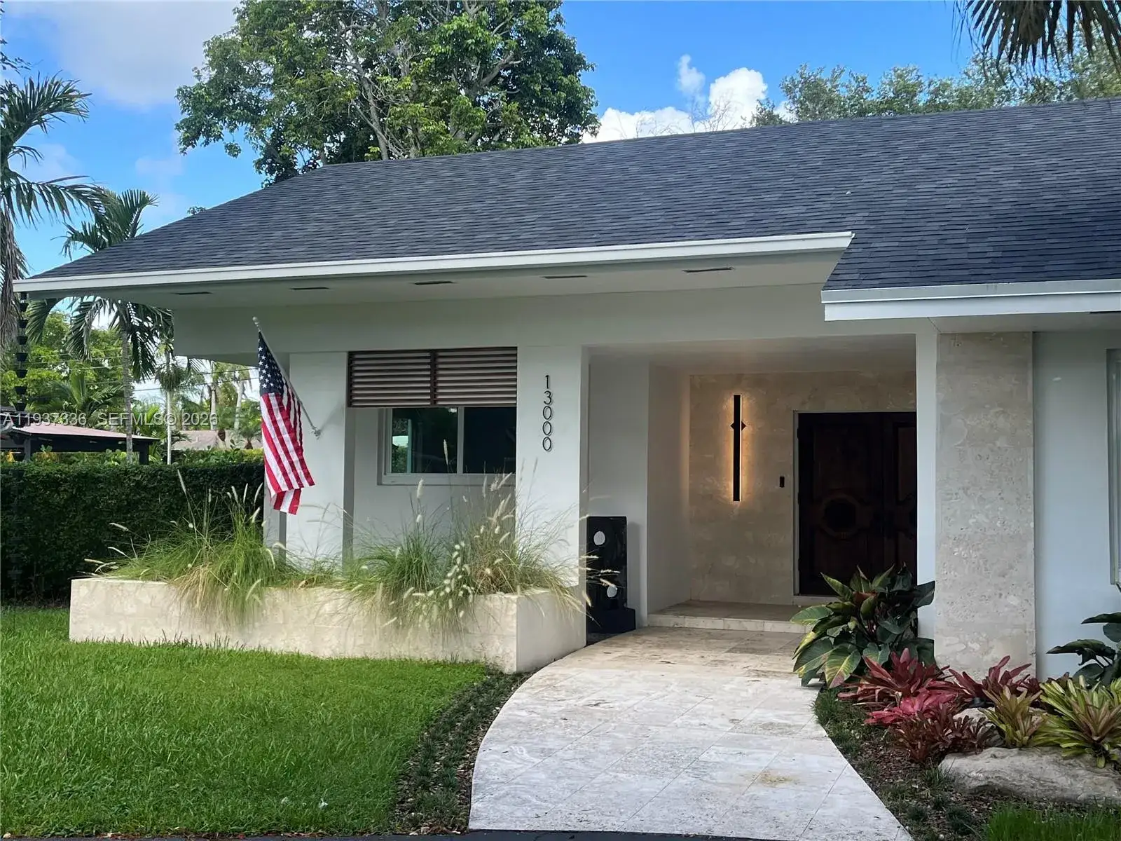 5 bedroom 4 bath Residential for sale at 13000 SW 69th Ct, Pinecrest FL 33156