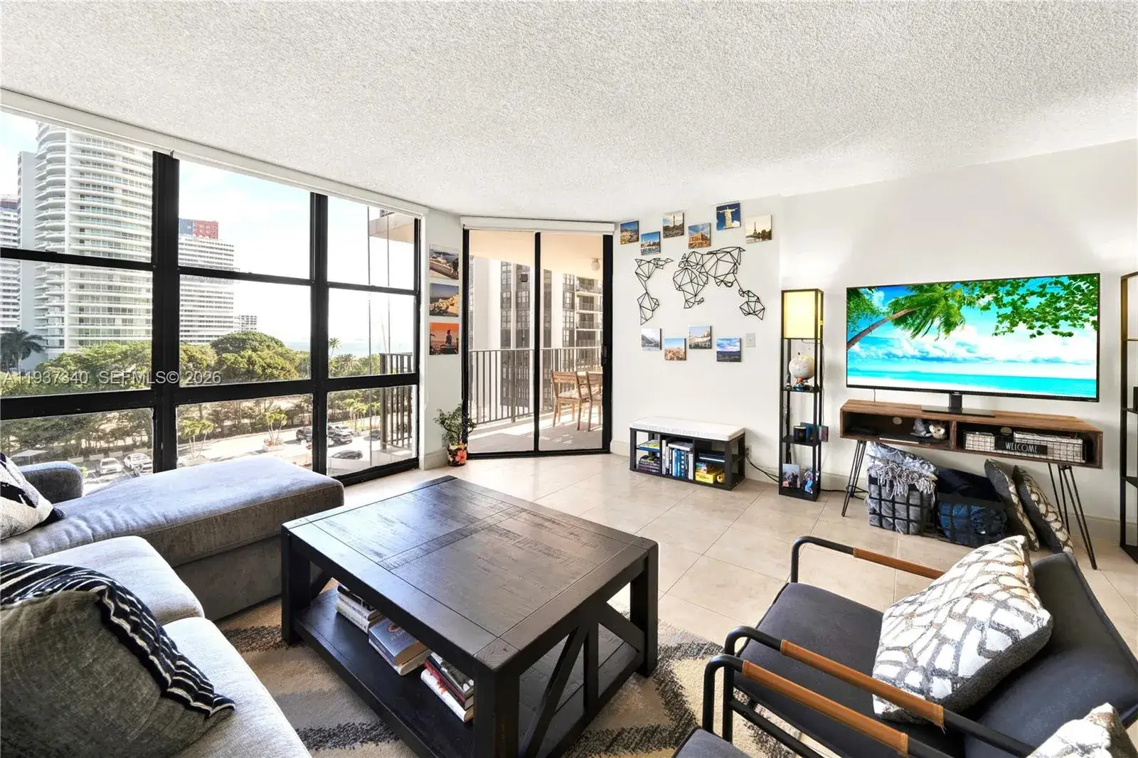 2 bedroom 2 bath Residential for sale at 1901 Brickell Ave # B711, Miami FL 33129