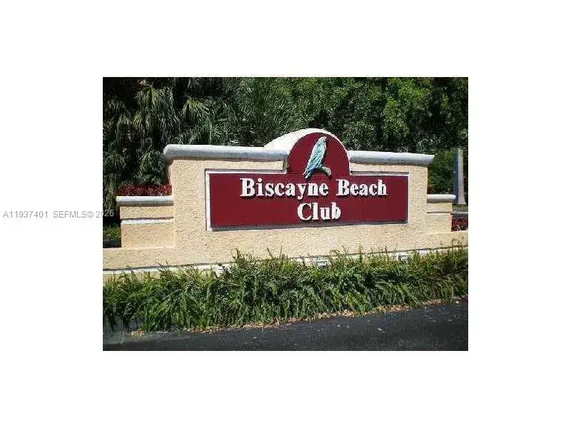 1 bedroom 1 bath Residential Lease for rent at 10441 SW 156th Ct # 421, Miami FL 33196