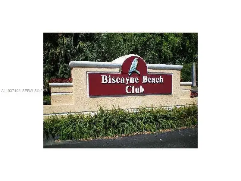 1 bedroom 1 bath Residential Lease for rent at 15560 SW 104th Ter # 619, Miami FL 33196