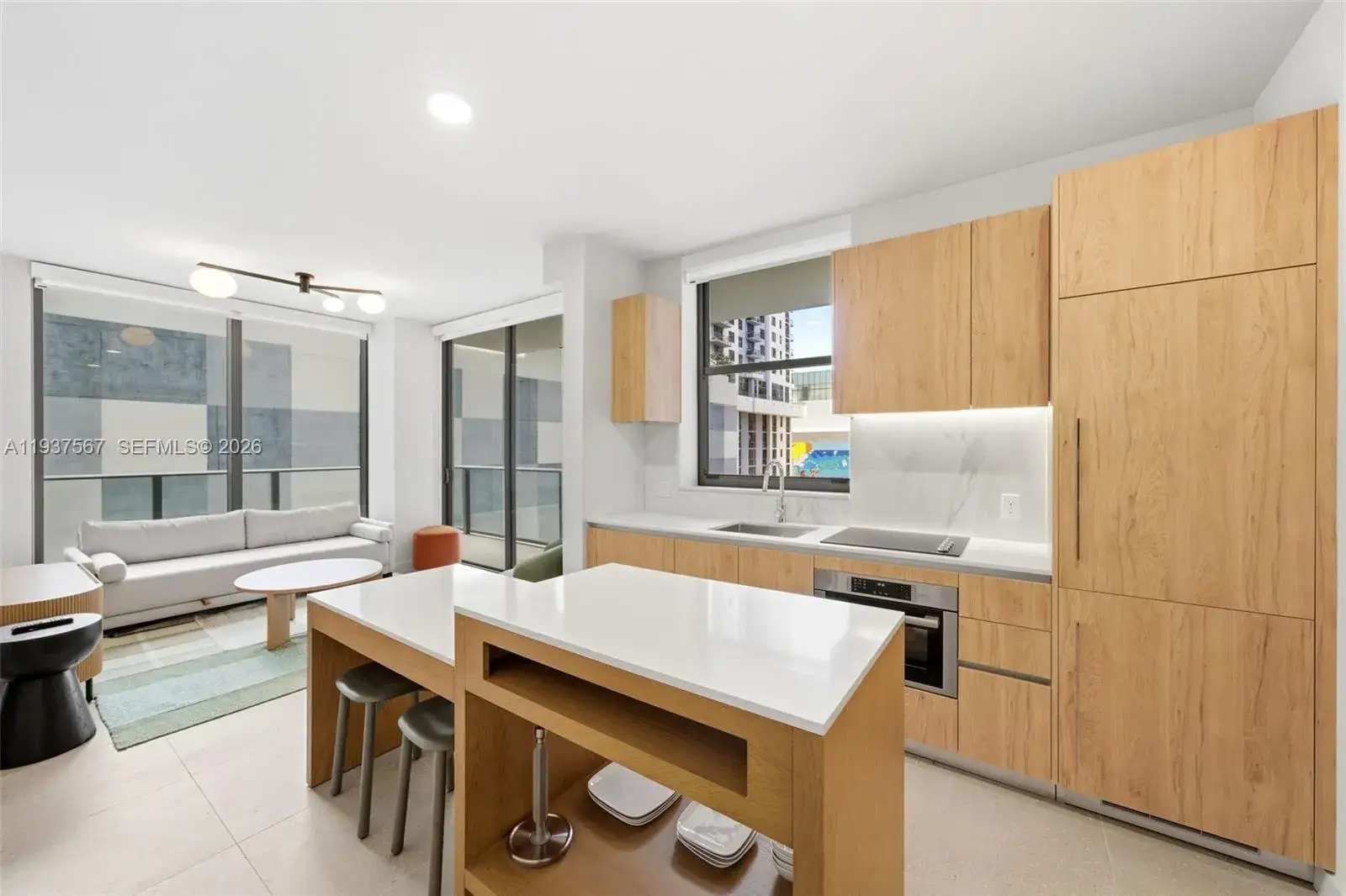 2 bedroom 2 bath Residential for sale at 11 NE 6 Street # 709, Miami FL 33132