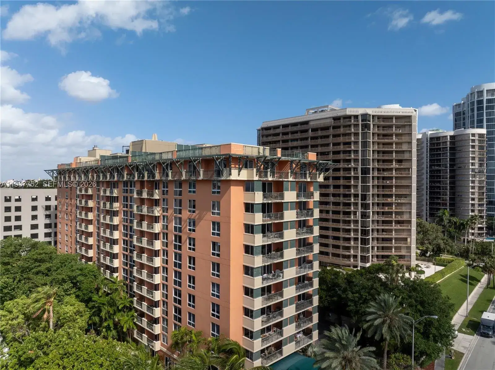 1 bedroom 1 bath Residential Lease for rent at 2951 S Bayshore Dr # 717, Miami FL 33133