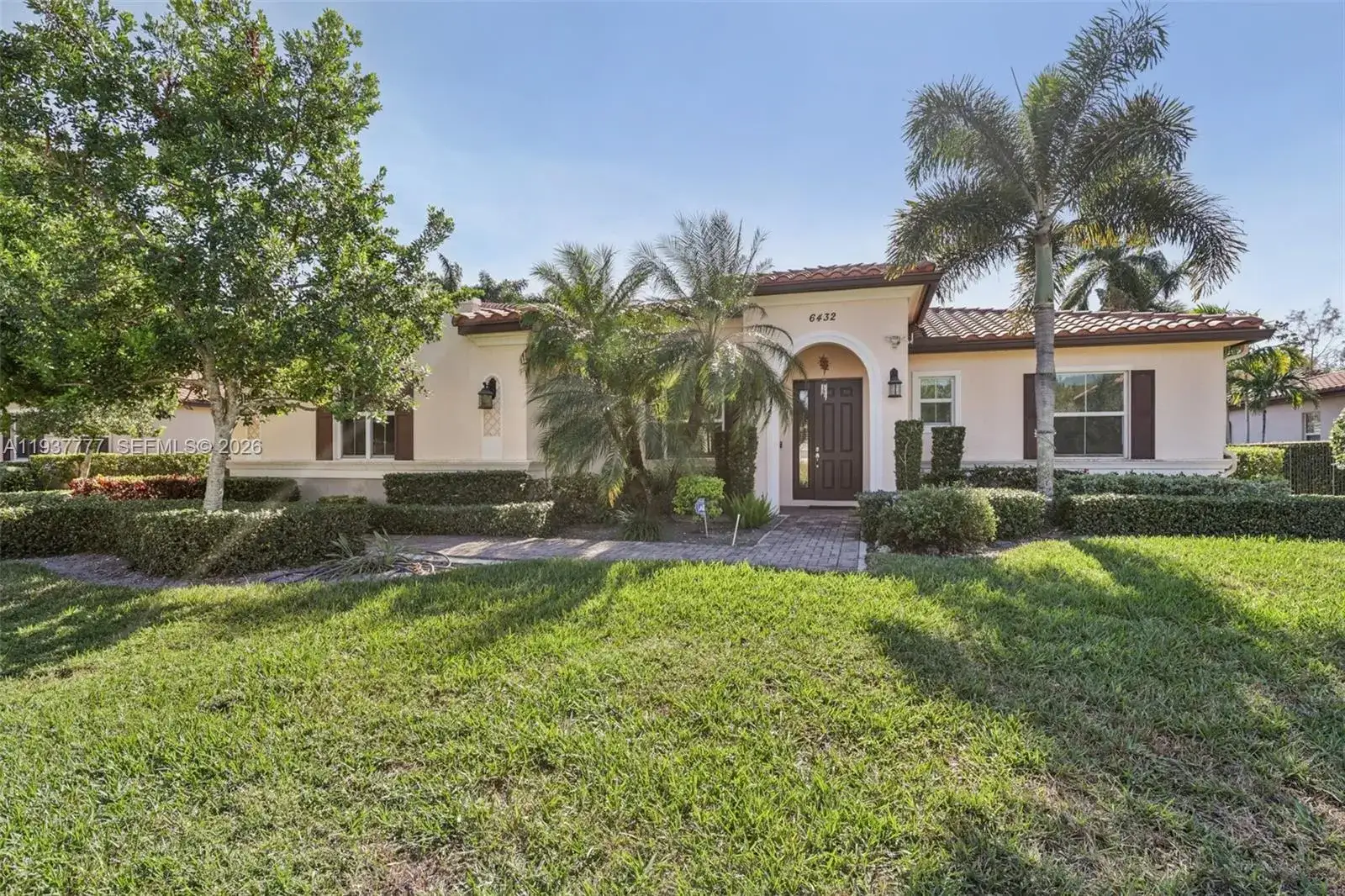 4 bedroom 3 bath Residential for sale at 6432 SW 55th Pl, Davie FL 33314