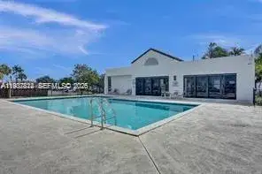 2 bedroom 2 bath Residential for sale at 212 Lake Pointe Dr # 210, Oakland Park FL 33309