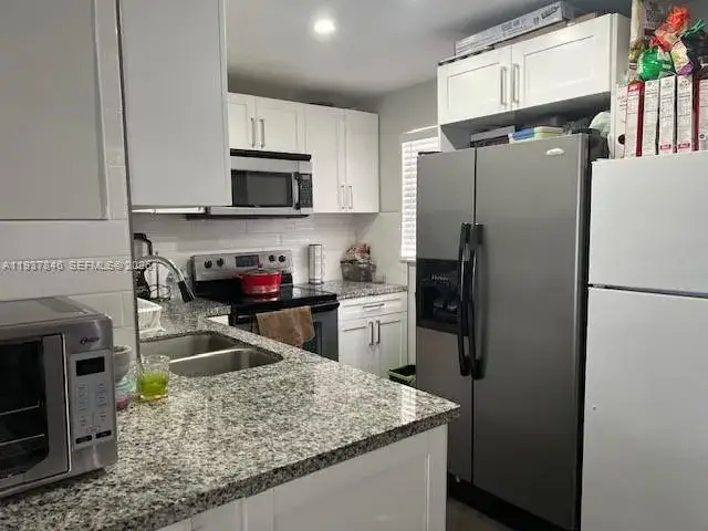 4 bedroom 2 bath Residential for sale at 14165 SW 87th St # D202, Miami FL 33183