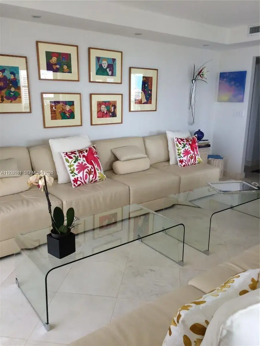 2 bedroom 2 bath Residential Lease for rent at 1121 Crandon Blvd # F1107, Key Biscayne FL 33149