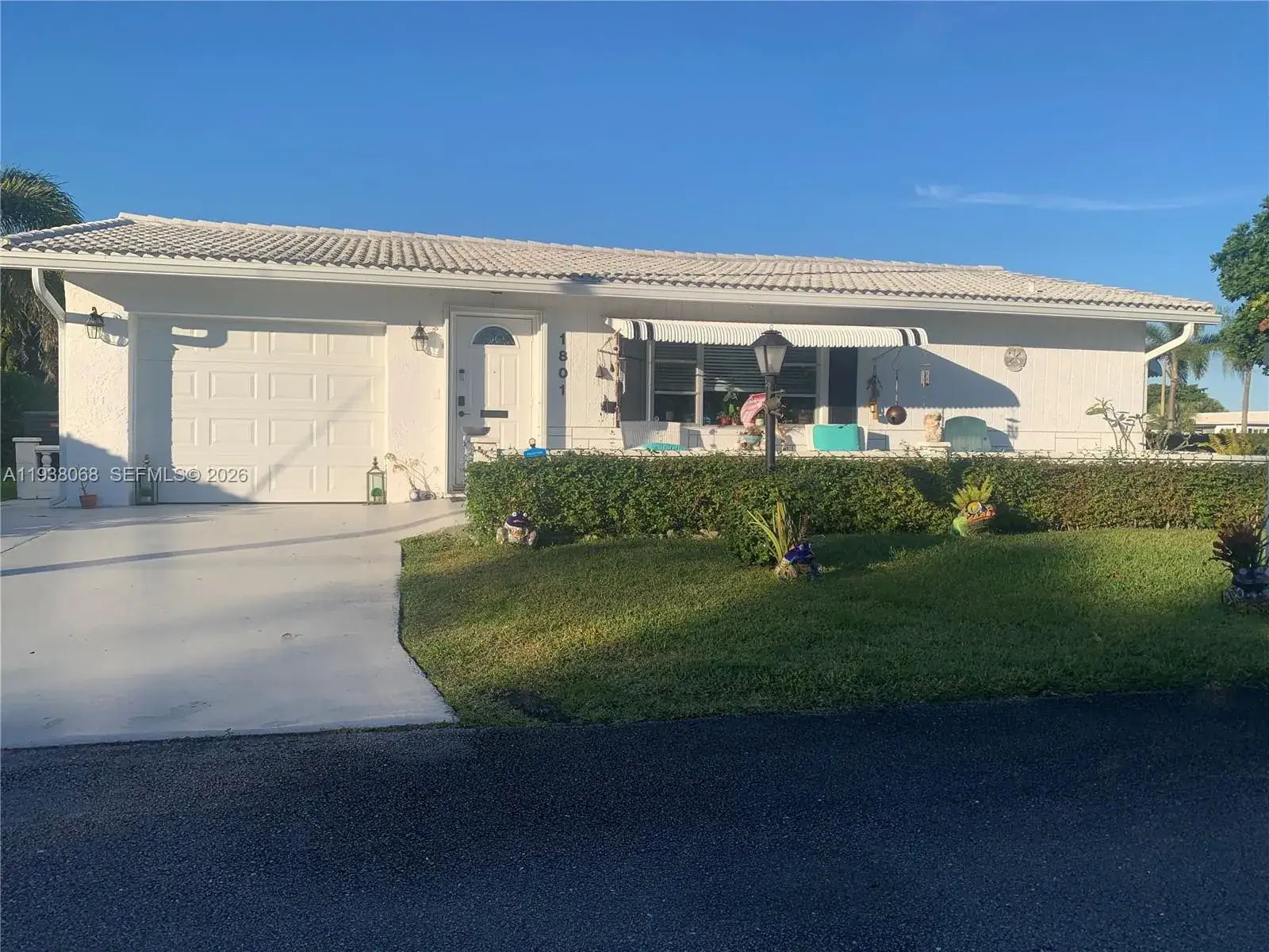 3 bedroom 2 bath Residential for sale at 1801 SW 22nd Way, Boynton Beach FL 33426