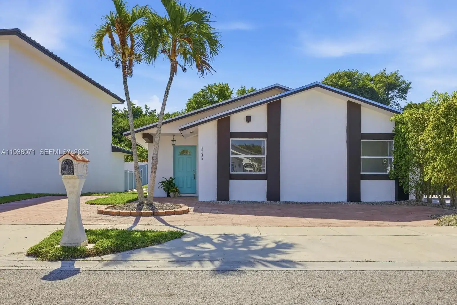 3 bedroom 2 bath Residential Lease for rent at 12002 SW 210th St, Miami FL 33177