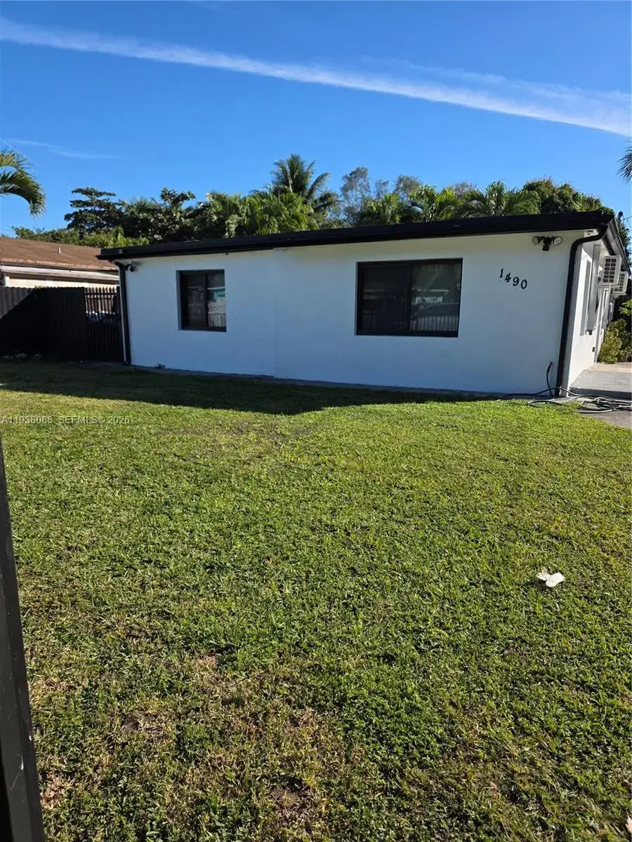 3 bedroom 2 bath Residential for sale at 1490 NE 147th St, Miami FL 33161