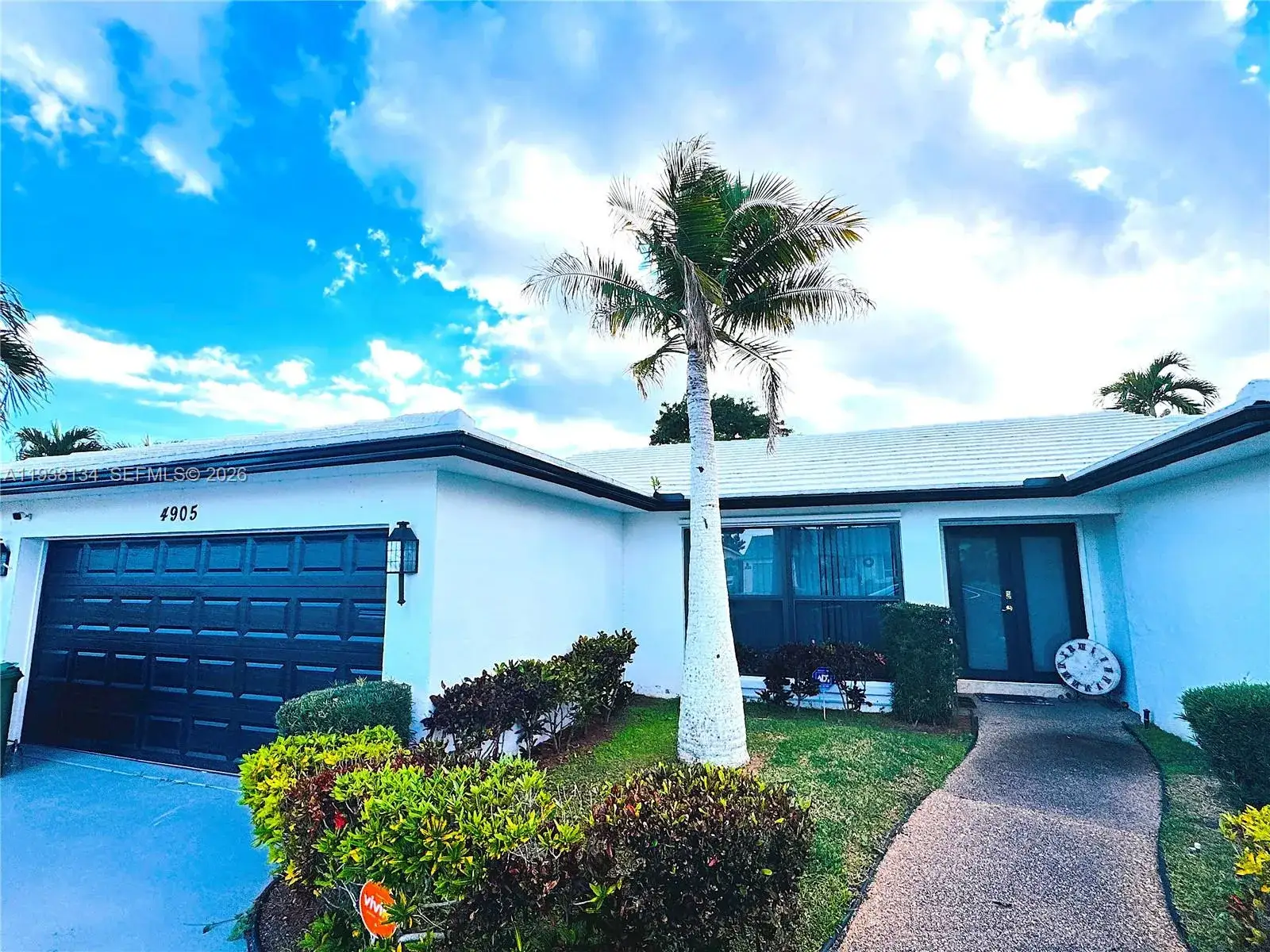3 bedroom 2 bath Residential Lease for rent at 4905 Bayberry Ln, Tamarac FL 33319