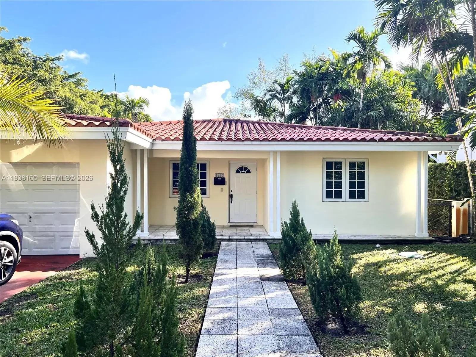 3 bedroom 2 bath Residential Lease for rent at 1507 Pizarro St, Coral Gables FL 33134