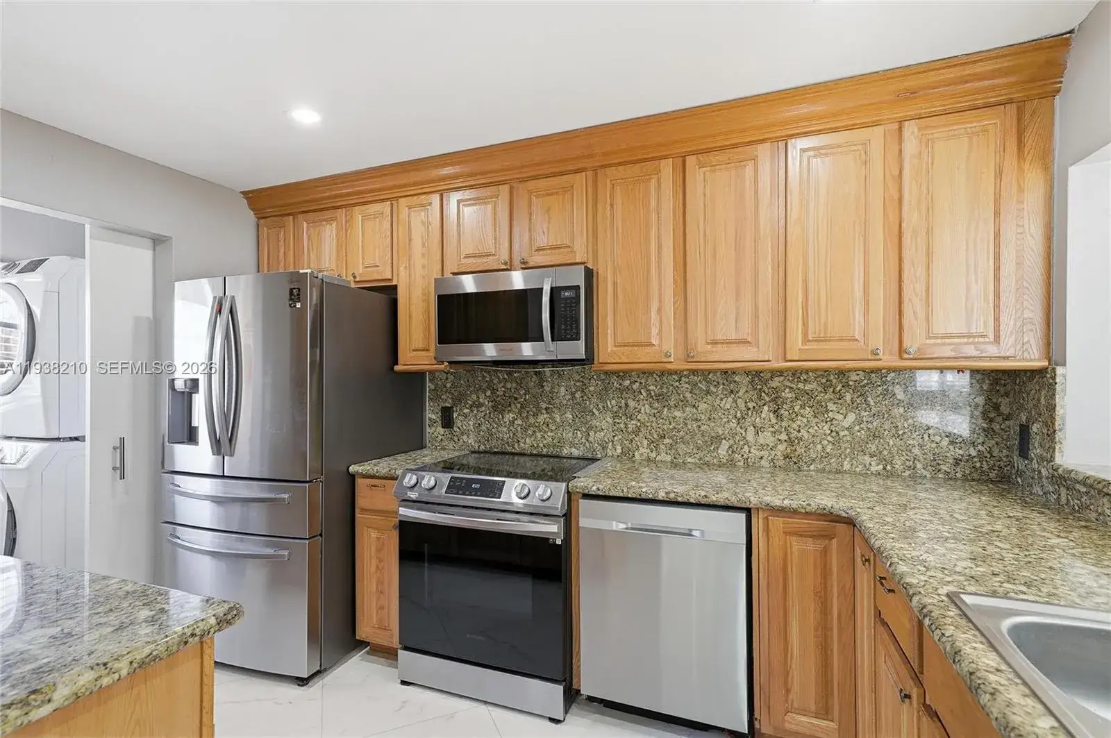 2 bedroom 2 bath Residential Lease for rent at 1401 NW 97th Ter # 315, Pembroke Pines FL 33024