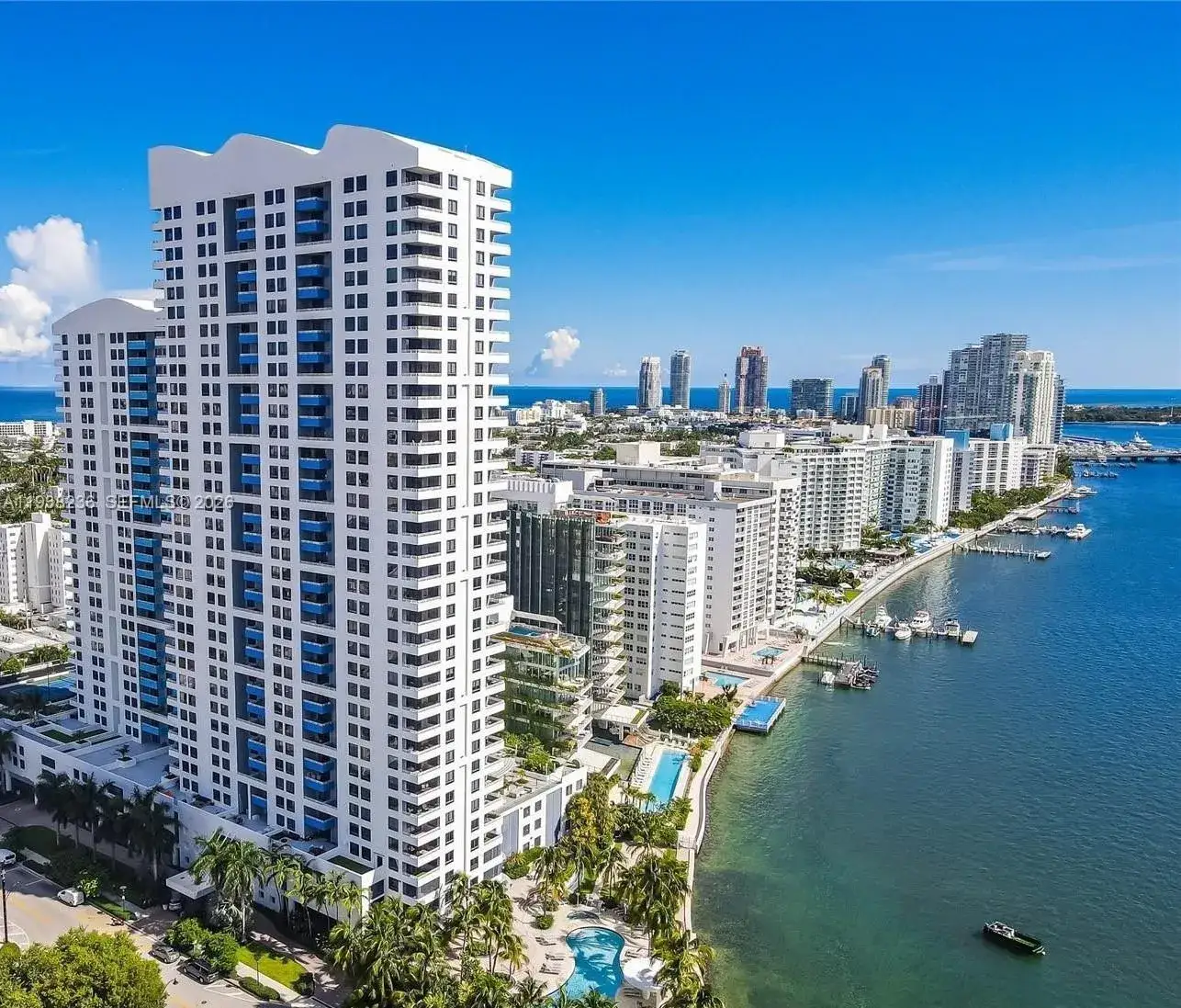 2 bedroom 2 bath Residential Lease for rent at 1330 West Ave # 1611, Miami Beach FL 33139