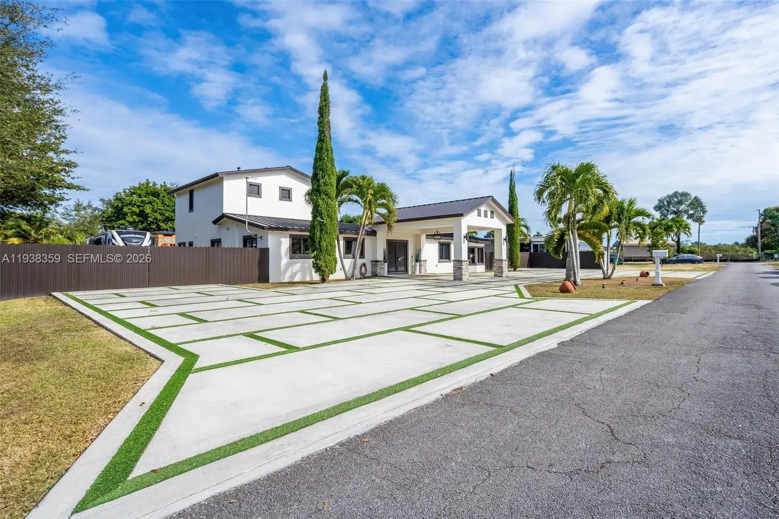4 bedroom 4 bath Residential for sale at 20221 SW 318th St, Homestead FL 33030