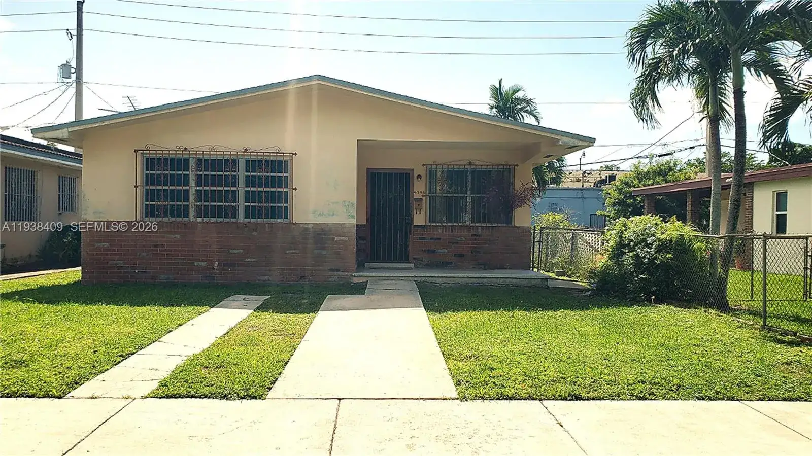 3 bedroom 1 bath Residential for sale at 4756 SW 7th St, Miami FL 33134