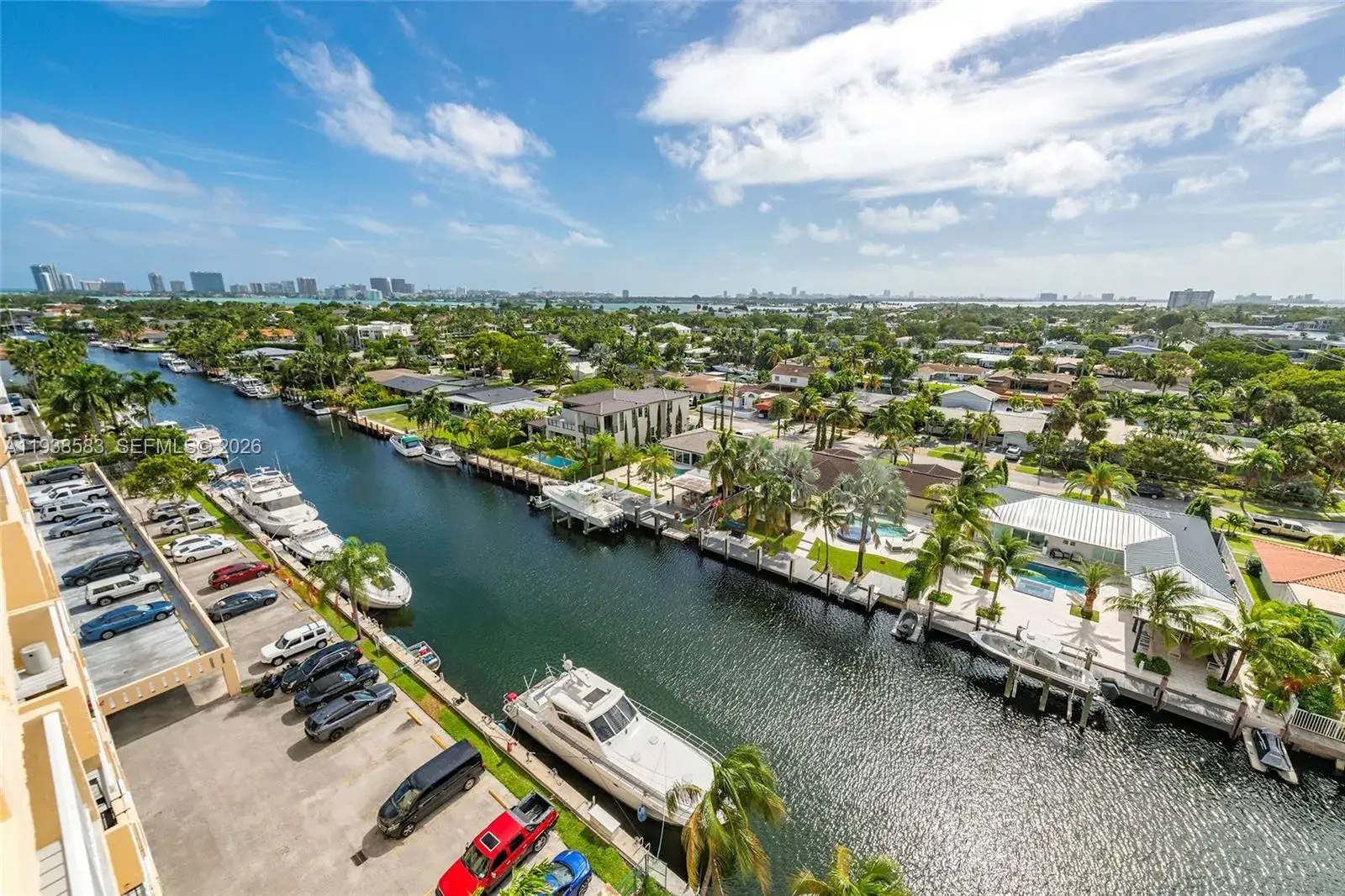 1 bedroom 1 bath Residential for sale at 2350 NE 135th St # 1006, North Miami FL 33181