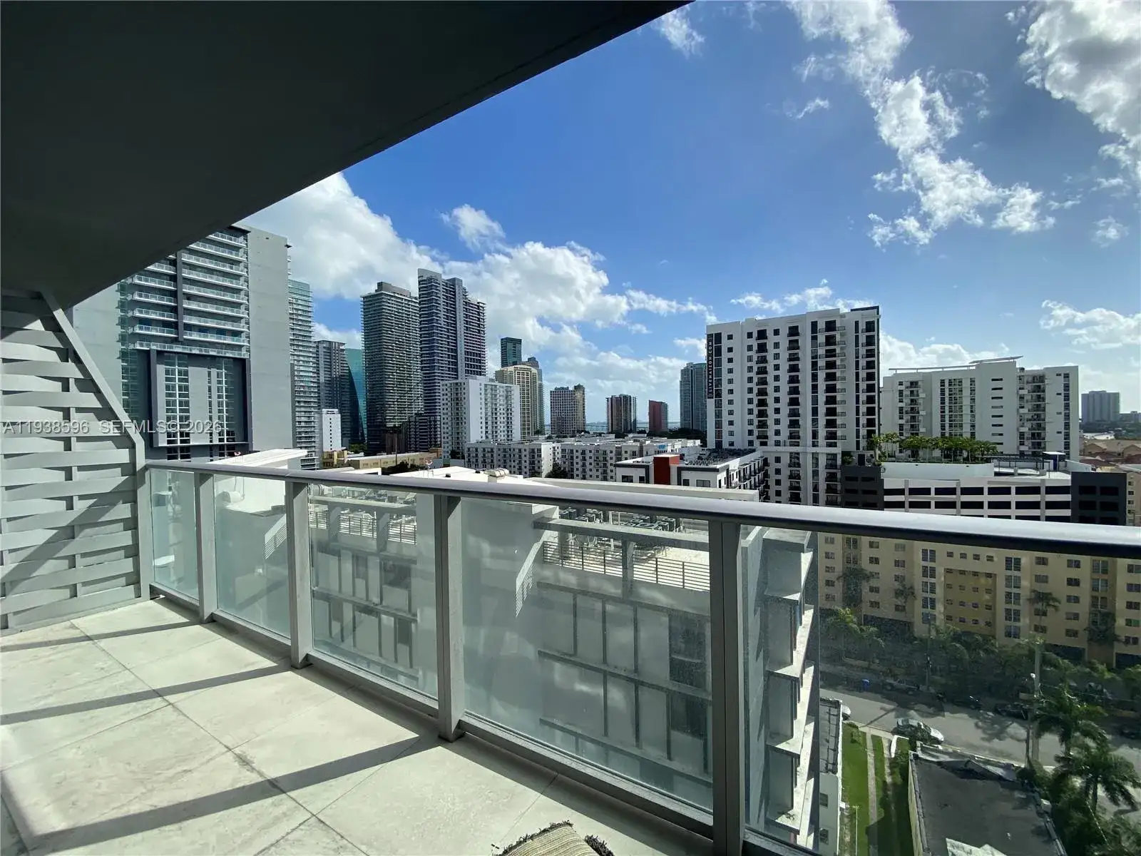 1 bedroom 1 bath Residential Lease for rent at 1010 SW 2 AVE # 1110, Miami FL 33130